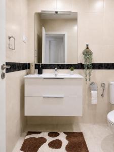 Apartamentos Jara Málaga Centro - Bajo C