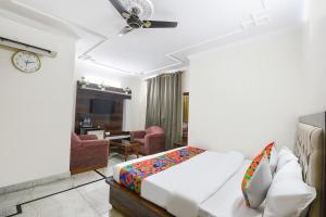 FabHotel The Arjun Sushant lok - Iffco Chowk Sector 29