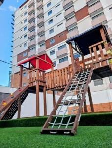 Full 1-bedroom apartment Zone 12 Parking