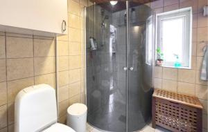 Amazing Home In Glesborg With Wifi