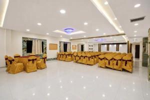 FabHotel Prime The City Park