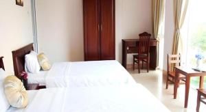 Huong Binh Hotel