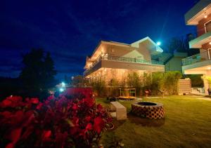 Ooty Mountain Bliss by VOYE HOMES