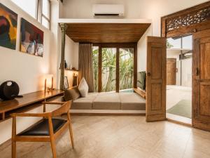 Serene 1BR Villa 800 to Echo Beach, with Pool