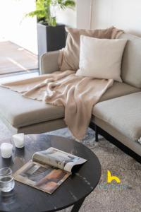 Luxury Sea View Voula Beach & Sunset Apartment