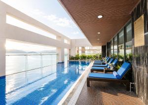 Canary Gold Hotel Quy Nhơn - Beachfront - Iconic Location