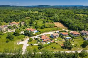 Casa Sara and Sasha near Motovun with private pool - pet friendly truffle paradise