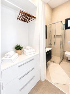 Suelo Flat Villa