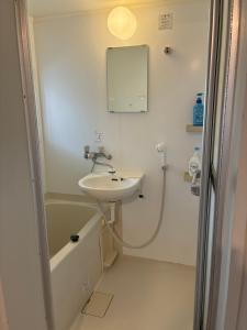 Walking distance to Shinsaibashi house with two beds