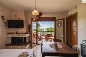 Konstantinas House by RentalsPro - Afytos Halkidiki