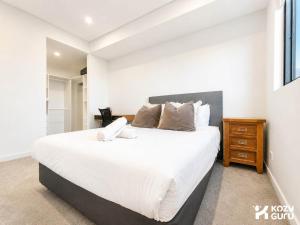 KozyGuru | Gladesville | Modern Urban Retreat