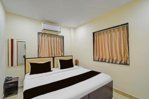Super Townhouse Sunnam Cheruvu Lake Formerly Aura