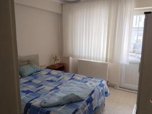Luxury property with full sea views, only 100 meters from the sea