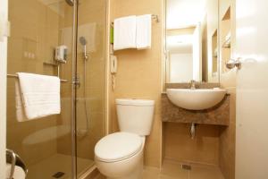 St Giles Hotel Makati