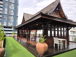 True Siam Rangnam Hotel