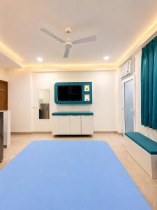 Premier Stays South City 1