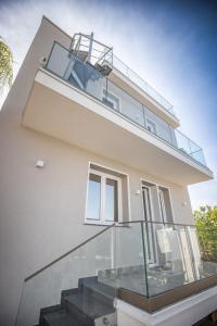 Richgood Luxury Homes sea view
