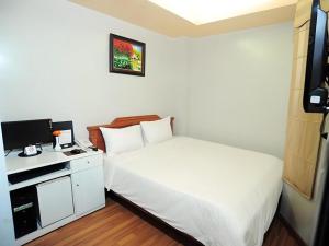 Hanoi New Hotel - Phu Doan