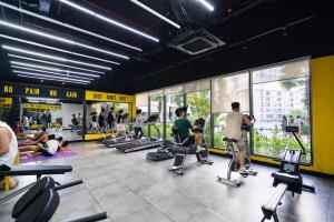 Golden Mansion - Airport Transit - Free POOL & GYM