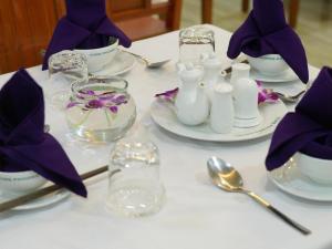 Tung Phuong Beach Hotel