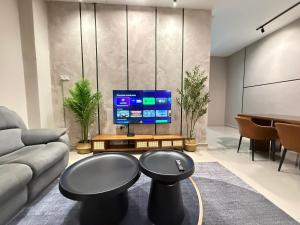 FunkyVila1 18PAX 4BR Near188Tower, Artstreet, HTAA