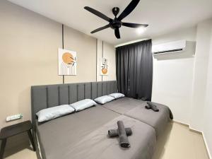 FunkyVila1 18PAX 4BR Near188Tower, Artstreet, HTAA