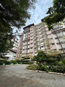 Halal-friendly 2 bedroom condominium