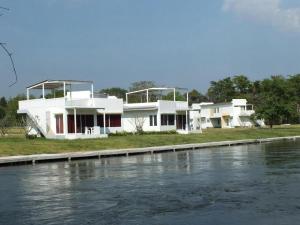 Worawee Resort and Spa