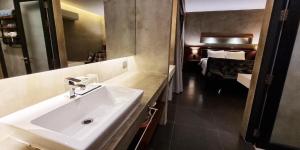 Eya Poolvilla