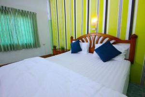 Wavepoint Resort