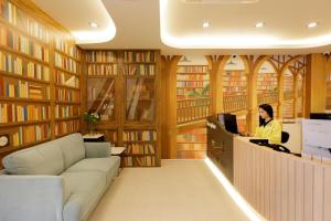 The Brillianest Gallery Hotel Hatyai