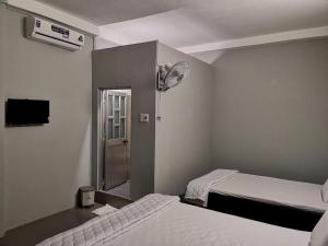 Ha Bao Chau Hotel