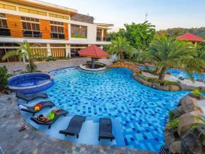 Calinisan Resort Hotel Inc.