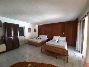 Coopers Beach Resort
