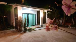 Hom Sawat Village Resort