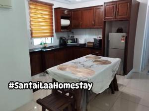 SantaiLaa Homestay
