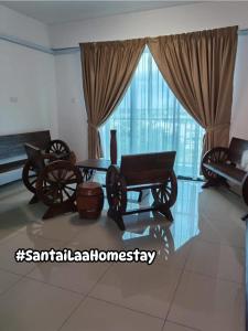 SantaiLaa Homestay