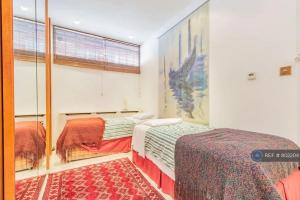 Private Room near Sloane Square