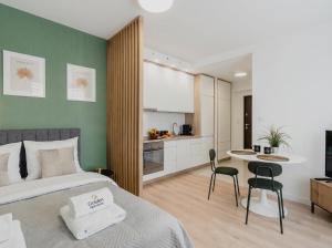 Urban Chic - Great Location-Cozy Studio with Balcony - Towarowa