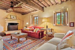 Villa Bottino by Salogi Villas