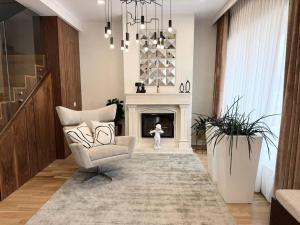 Casă elegantă cu 3 dormitoare, complet mobilată