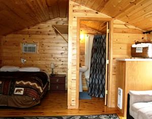Luxury Black Hills Cabins & RV Resort with Full Bar & ATV Trail Access Near Sturgis, South Dakota