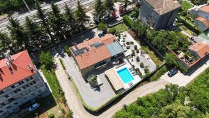 Letorina rooms and apartments with pool
