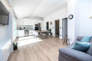 AG Piso Terraciña Ezaro 2, playa a 50m y jacuzzi