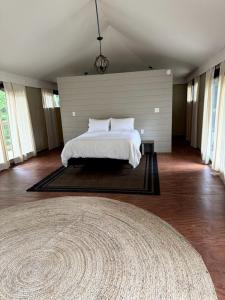 Safari Tent Glamping with Firepit & Screened Porch in Voluntown, Connecticut
