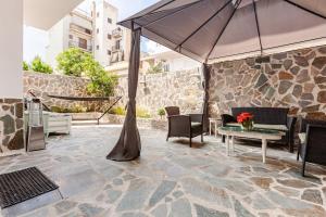 Enora Loutraki Guesthouse