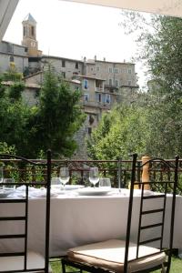 Hotels Auberge De La Madone : photos des chambres