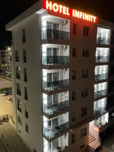 Hotel Infinity Shëngjin