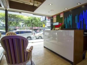 Eleven Avenue Suites