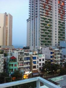 South Flower Hotel
